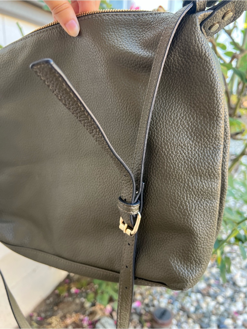 A New Day Olive Green Pebbled Leather Shoulder Bag - Classic Women's Crossbody - Picture 3 of 4